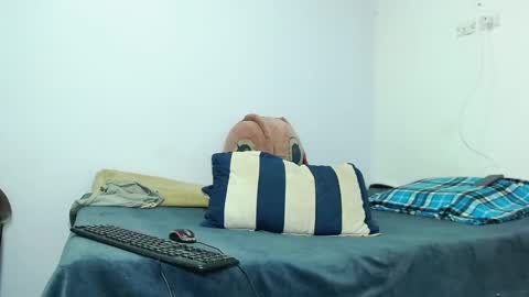 Snapshot of emily_rousxxx chatting on 19, 10, 2025 Emily IGEmmily Baussa online show from 19, 10, 2025