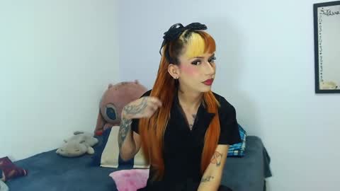 Snapshot of emily_rousxxx chatting on 22, 11, 2025 Emily IGEmmily Baussa online show from 22, 11, 2025