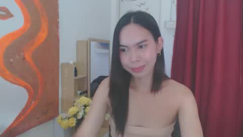 Snapshot of emily_xo143 chatting on 17, 5, 2026 emily_xo143 online show from 17, 5, 2026