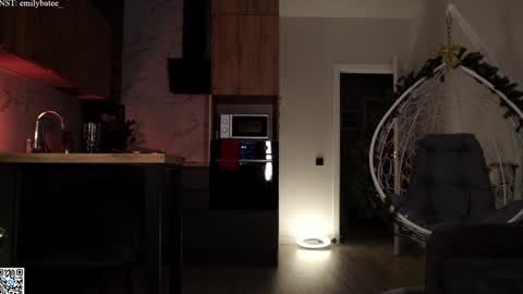 Snapshot of emilybatee chatting on 14, 2, 2026 emilybatee online show from 14, 2, 2026