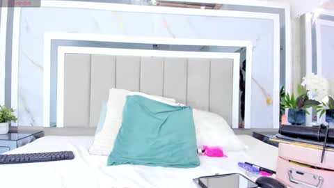 Emily online show from 6, 3, 2025