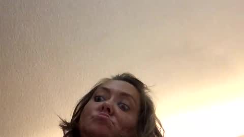 emilyclear online show from 9, 5, 2026