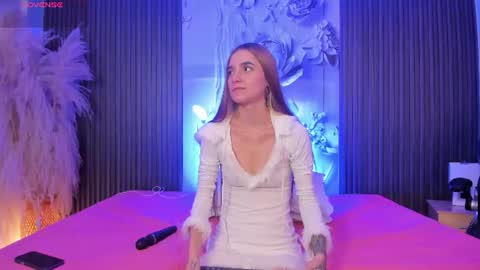 Emily online show from 19, 7, 2026