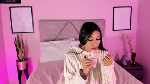 Emily online show from 2, 12, 2025