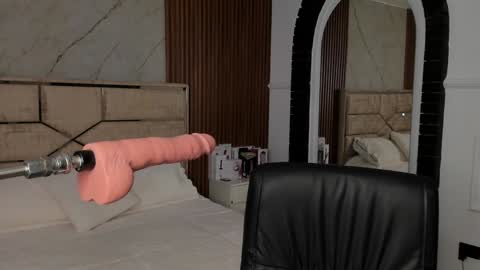 Snapshot of emilyhendrix_ chatting on 10, 1, 2025 Emily Hendrix online show from 10, 1, 2025