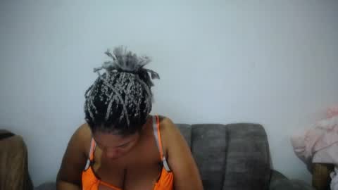 Emilyhines online show from 5, 6, 2026