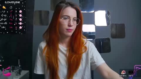 EmilyKents online show from 13, 2, 2025