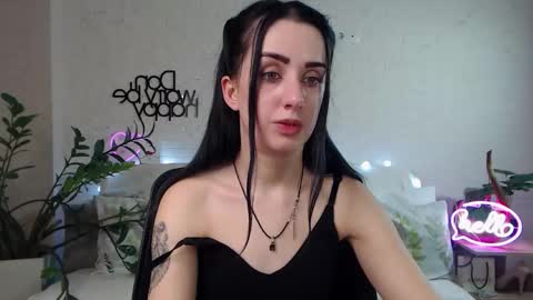 Snapshot of emilylayer chatting on 15, 2, 2025 Emyli online show from 15, 2, 2025