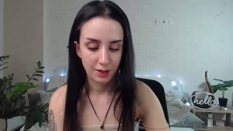 Snapshot of emilylayer chatting on 27, 2, 2025 Emyli online show from 27, 2, 2025