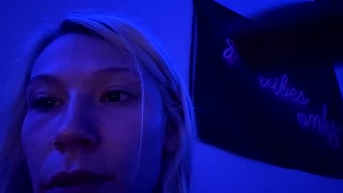 emilywarren296 online show from 12, 10, 2025