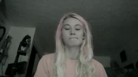 emilywarren296 online show from 8, 11, 2025