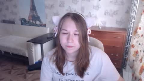 Snapshot of emilyway chatting on 3, 2, 2025 emilyway online show from 3, 2, 2025