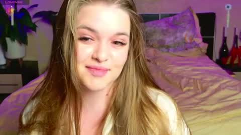 emilywhisperawesome online show from 14, 6, 2026