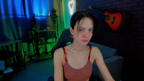 Snapshot of emilywiled chatting on 5, 12, 2024 Emily online show from 5, 12, 2024