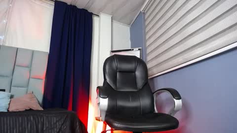 Snapshot of emilyy05_ chatting on 18, 1, 2026 Emily online show from 18, 1, 2026