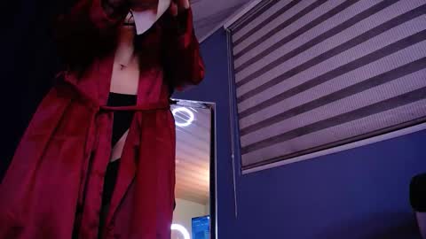 Snapshot of emilyy05_ chatting on 3, 2, 2026 Emily online show from 3, 2, 2026