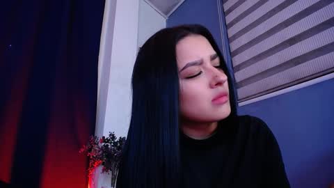 Snapshot of emilyy05_ chatting on 8, 2, 2026 Emily online show from 8, 2, 2026