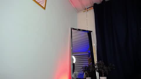 Snapshot of emilyy05_ chatting on 28, 2, 2026 Emily online show from 28, 2, 2026