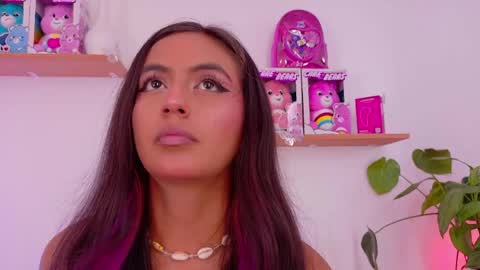 Emily Bank online show from 9, 4, 2026