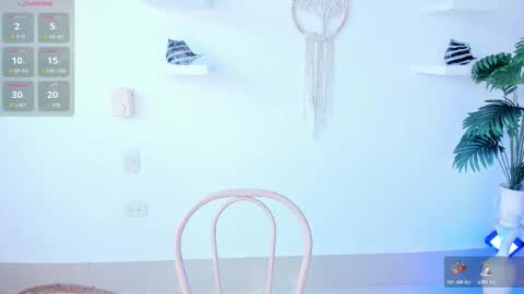 Snapshot of emilyy_kim chatting on 22, 12, 2025 emilyy_kim online show from 22, 12, 2025