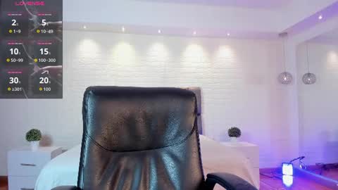 Emilyy lopez online show from 31, 7, 2026