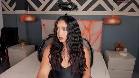 Emily  online show from 31, 10, 2025