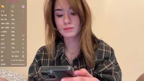 Snapshot of eminemswife chatting on 3, 12, 2025 Nadya online show from 3, 12, 2025