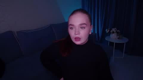 Snapshot of emirise chatting on 5, 10, 2025 Emmi online show from 5, 10, 2025