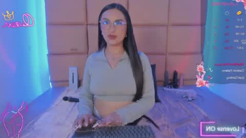 Snapshot of emma__js_ chatting on 2, 5, 2026 emma__js_ online show from 2, 5, 2026