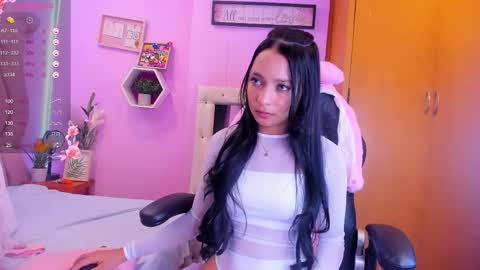 Emma Anturin online show from 29, 10, 2025