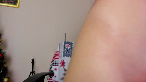 Snapshot of emma_clon chatting on 2, 1, 2025 Emma online show from 2, 1, 2025
