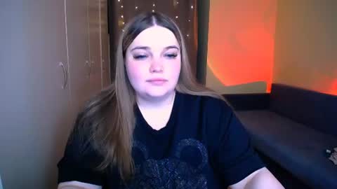 Snapshot of emma_dorn chatting on 4, 7, 2026 Eva online show from 4, 7, 2026
