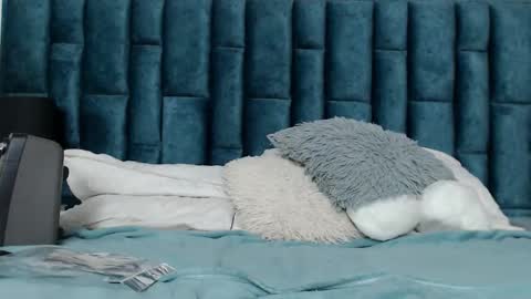 Emma online show from 29, 10, 2025