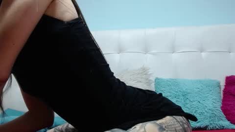 Emma online show from 10, 11, 2025