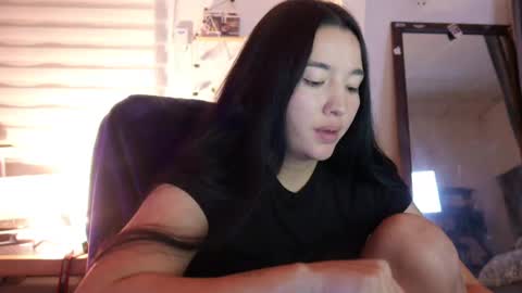 emma_johnson_ online show from 24, 12, 2024