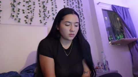 emma_johnson_ online show from 18, 4, 2026