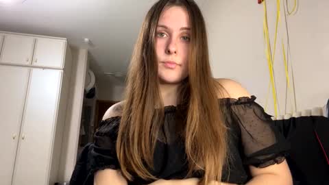 emma_just online show from 17, 1, 2025