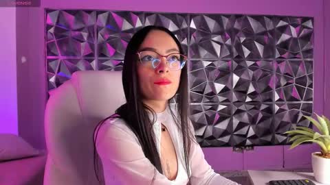 emma online show from 17, 11, 2025