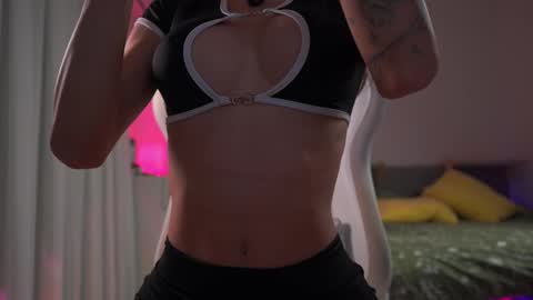    online show from 27, 2, 2025