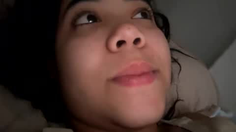 Snapshot of emma_lean chatting on 20, 12, 2024 whises lits online show from 20, 12, 2024