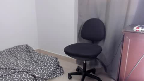 Snapshot of emma_lean chatting on 9, 7, 2026 whises lits online show from 9, 7, 2026