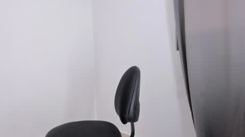 Snapshot of emma_lean chatting on 1, 8, 2026 whises lits online show from 1, 8, 2026