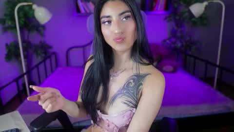 Emma online show from 2, 2, 2026