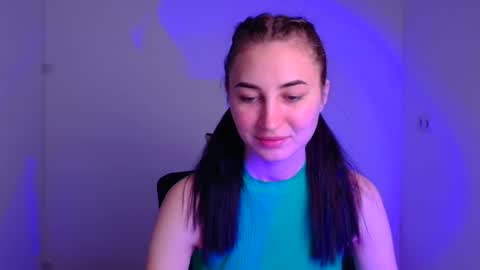 Snapshot of emma_loon chatting on 5, 12, 2024 Emma online show from 5, 12, 2024
