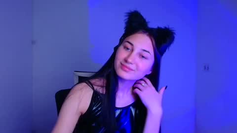 Snapshot of emma_loon chatting on 5, 12, 2024 Emma online show from 5, 12, 2024