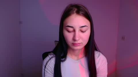 Snapshot of emma_loon chatting on 13, 12, 2024 Emma online show from 13, 12, 2024