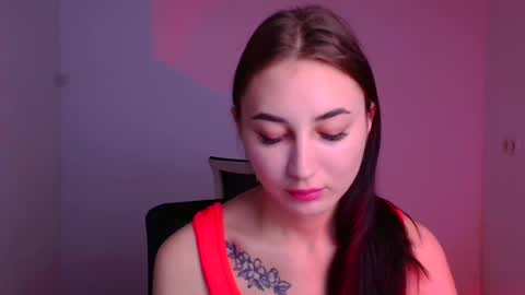 Snapshot of emma_loon chatting on 21, 12, 2024 Emma online show from 21, 12, 2024