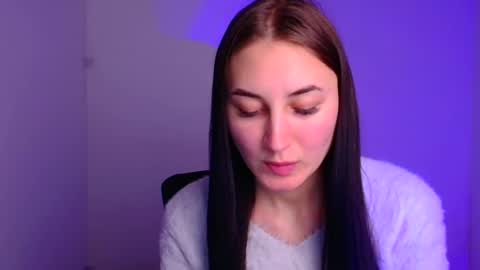 Snapshot of emma_loon chatting on 22, 12, 2024 Emma online show from 22, 12, 2024
