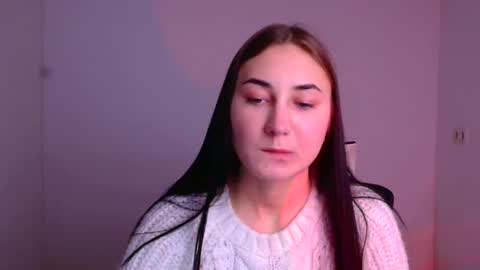 Snapshot of emma_loon chatting on 5, 1, 2025 Emma online show from 5, 1, 2025