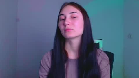 Snapshot of emma_loon chatting on 21, 1, 2025 Emma online show from 21, 1, 2025